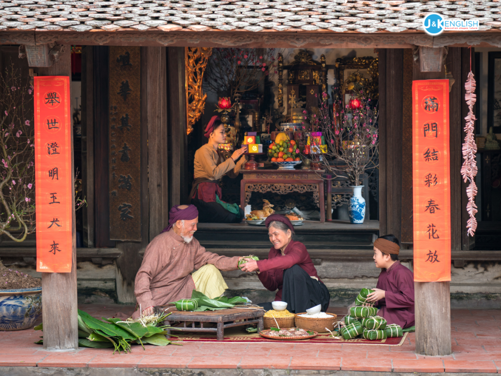 Tết âm lịch tiếng Anh là gì? - hình 1